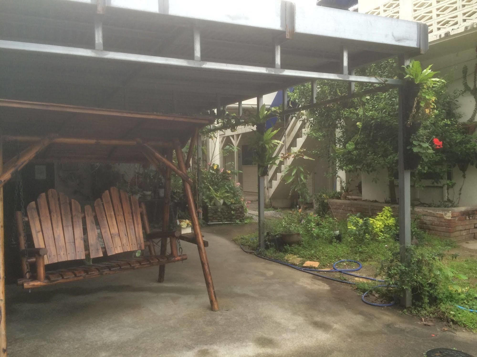 Shirahama Hotel Nago Exterior photo